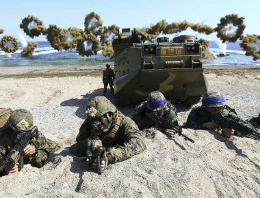 Warrior Strike: ΗΠΑ και Ν.Κορέα ετοιμάζονται να αφοπλίσουν τα πυρηνικά της Β.Κορέας (βίντεο)